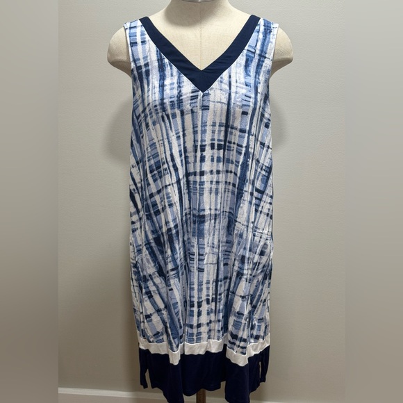 Simply Vera Vera Wang Other - Simply Vera Verawang Nightgown size medium v-neck Great Condition!